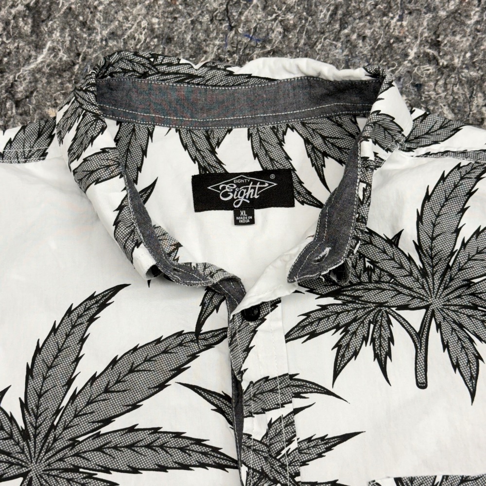Eighty Eight Mens XL White Black Pot Leaf Print Cotton Short Sleeve Button Down - Picture 7 of 11